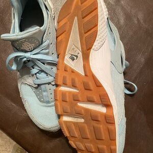 Nike Light Blue and White Sneakers